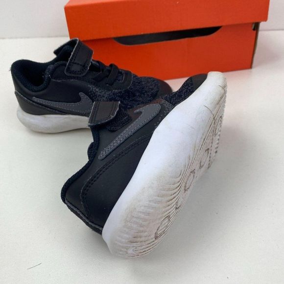 NIKE REVOLUTION TODDLER SNEAKER - Picture 3 of 7